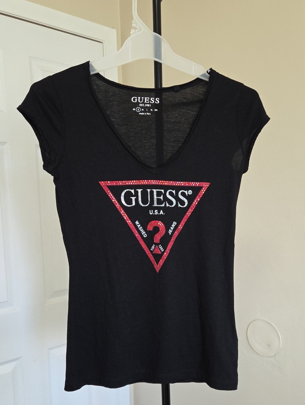 GUESS Black Logo V-Neck Tee with Red Accent